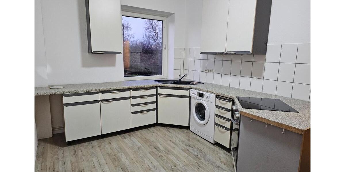 Erdgeschoßwohnung Bahrdorf - 4 Zimmer, 81 m&sup2;, 495&euro; | Angebot:25763821