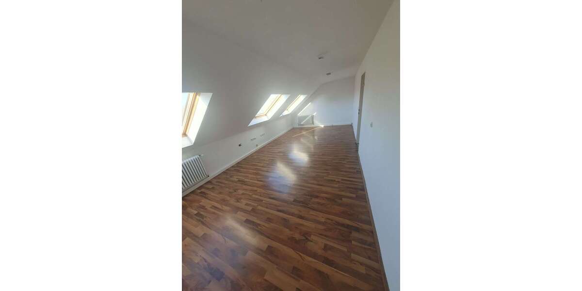 Etagenwohnung Kassel Südstadt - 1 Zimmer, 40 m&sup2;, 350&euro; | Angebot:24801884