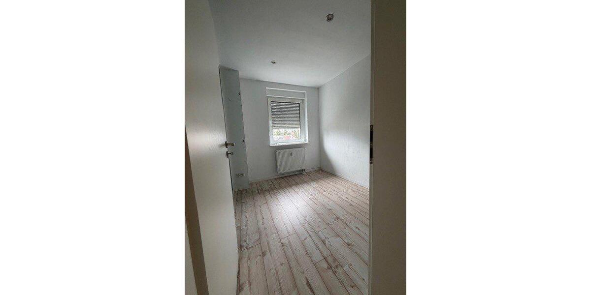 Erdgeschoßwohnung Uder - 3.5 Zimmer, 90 m&sup2;, 740&euro; | Angebot:26662241