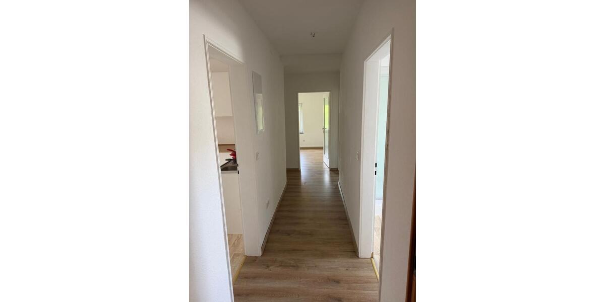 Dachgeschoßwohnung Bad Hersfeld - 2 Zimmer, 65 m&sup2;, 880&euro; | Angebot:26357448