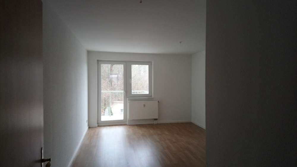 Etagenwohnung Eberswalde - 3 Zimmer, 74 m&sup2;, 740&euro; | Angebot:25143053