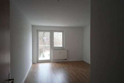 Wohnung Eberswalde - 3 Zimmer, 74 m&sup2;, 740&euro; | Angebot:25143053