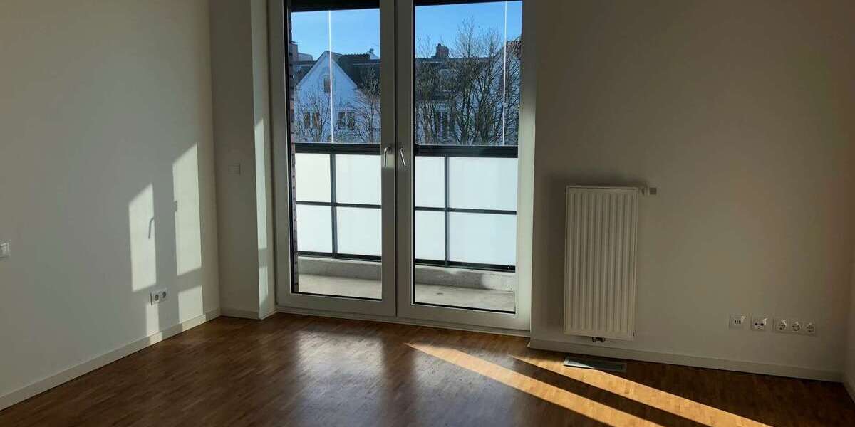 Etagenwohnung Hamburg Winterhude - 5 Zimmer, 131 m&sup2;, 2.424&euro; | Angebot:27451680