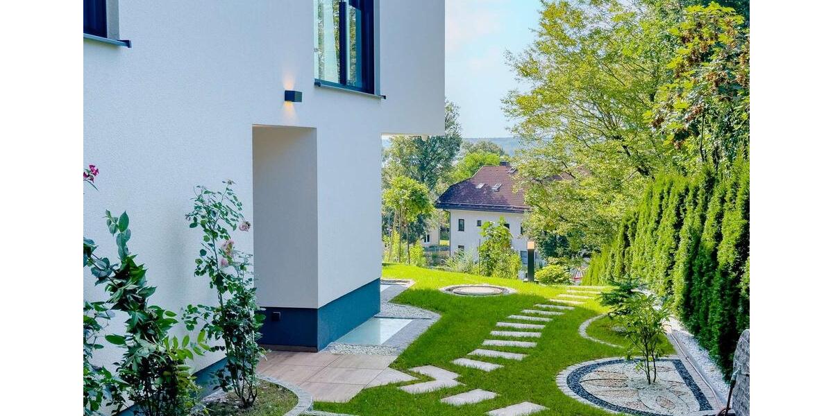 Doppelhaushälfte Wörthsee - 8 Zimmer, 250 m&sup2;, 6.480&euro; | Angebot:22267602