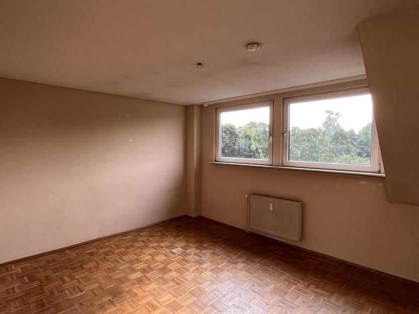 Hier wird renoviert ~ einzigartige Dachwohnung mit Sonnenbalkon zimmer