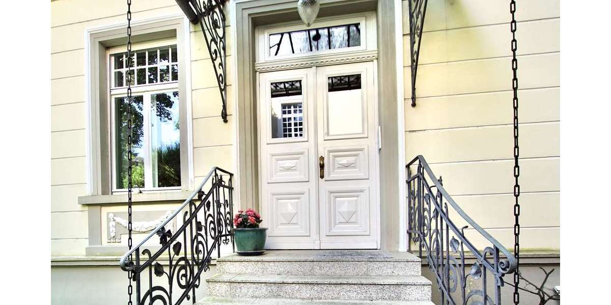 Etagenwohnung Wiesbaden Nordost - 5 Zimmer, 167 m&sup2;, 2.300&euro; | Angebot:24826336