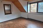 Dachgeschoßwohnung Schrozberg - 3 Zimmer, 92 m&sup2;, 900&euro; | Angebot:25510151