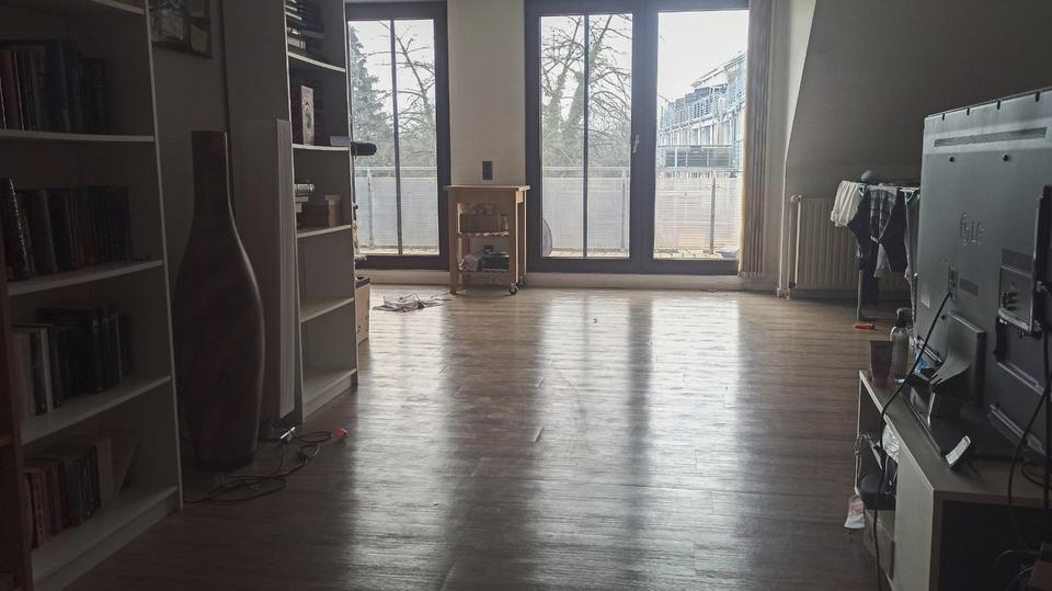 Etagenwohnung Düsseldorf Stadtbezirk 8 - 3 Zimmer, 98 m&sup2;, 1.150&euro; | Angebot:24886218