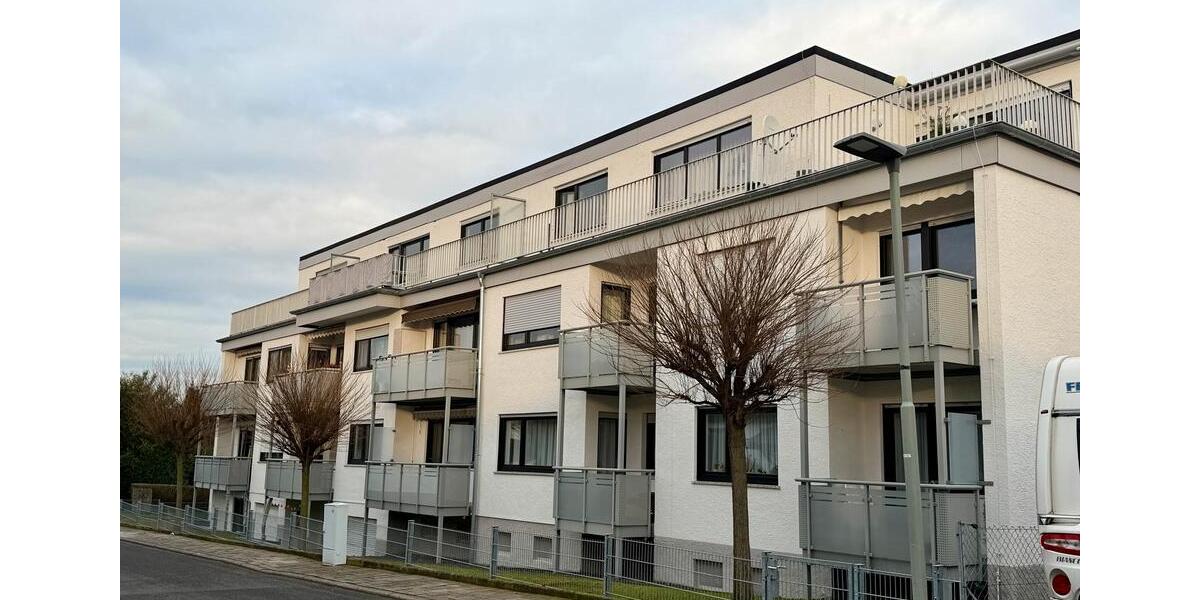 Erstbezug: 2,5 Zi. Wohnung mit Balkon, EBK, Stellplatz 2.5 zimmer