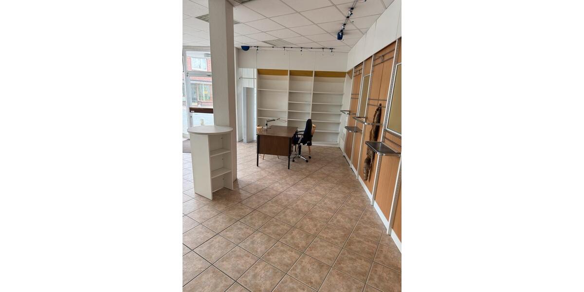 Gewerbeobjekt Nordenham - 700&euro; | Angebot:26092355