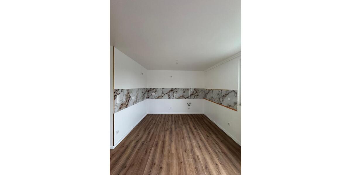 Etagenwohnung Bottrop Ebel - 3 Zimmer, 73 m&sup2;, 900&euro; | Angebot:25061923