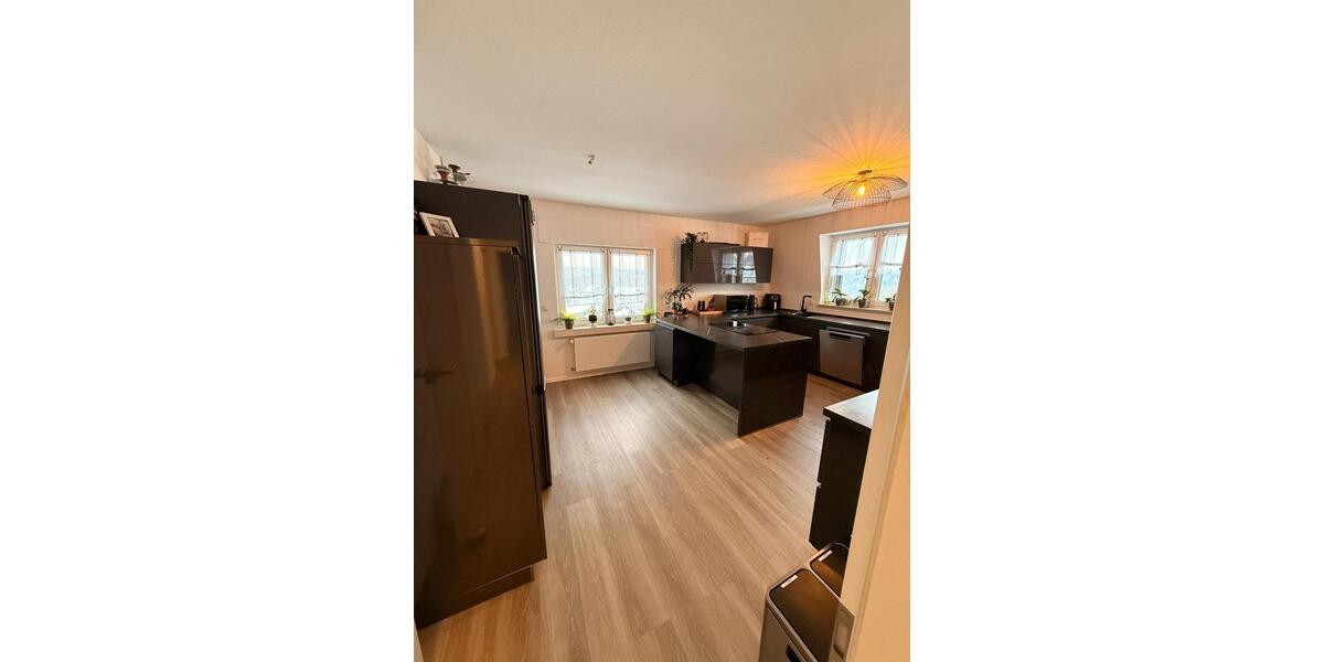 Etagenwohnung Wuppertal Beyenburg - 3 Zimmer, 140 m&sup2;, 1.260&euro; | Angebot:24467269