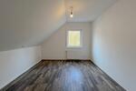 Dachgeschoßwohnung Edewecht - 2 Zimmer, 60 m&sup2;, 680&euro; | Angebot:26663657