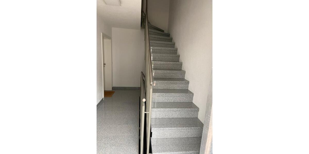 Erdgeschoßwohnung Crailsheim - 4 Zimmer, 118 m&sup2;, 1.320&euro; | Angebot:25395852