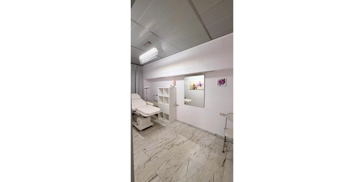 Gewerbeobjekt Moers Rheinkamp - 700&euro; | Angebot:24482136