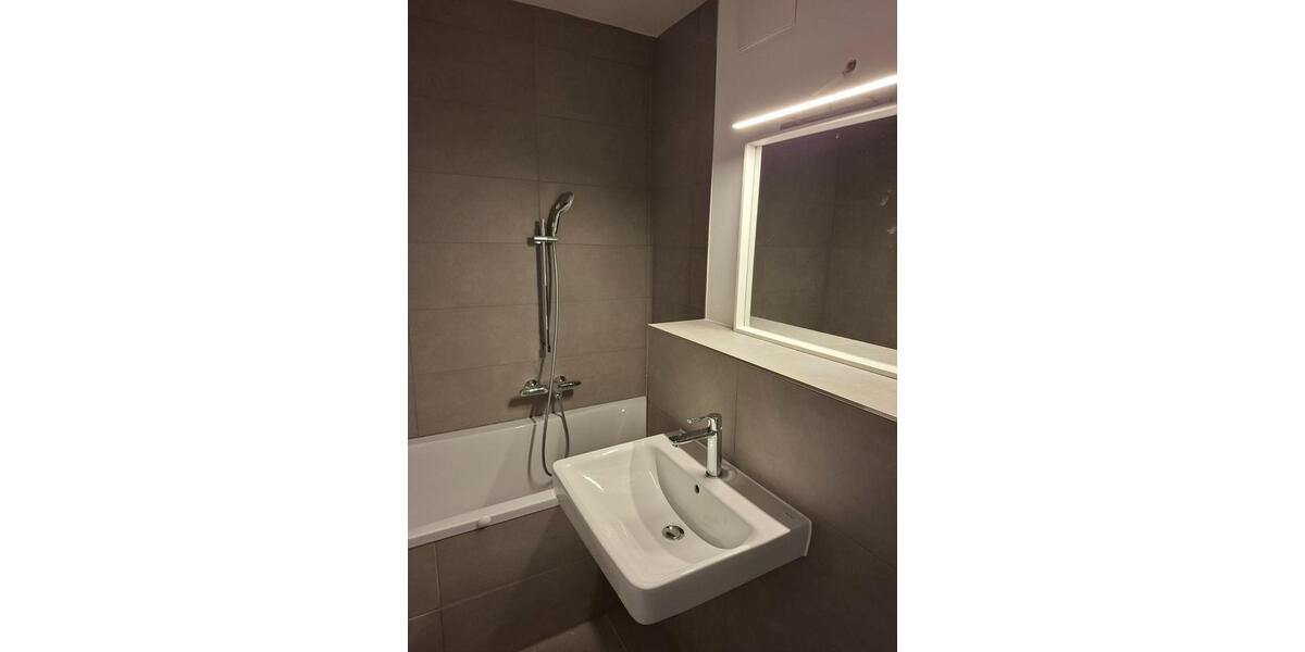 Maisonettenwohnung Ludwigsfelde - 5 Zimmer, 160 m&sup2;, 2.100&euro; | Angebot:23619866