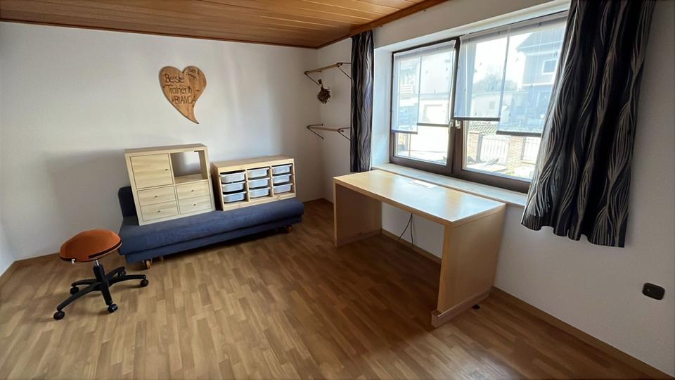 Erdgeschoßwohnung Offingen - 3.5 Zimmer, 130 m&sup2;, 1.100&euro; | Angebot:25255998