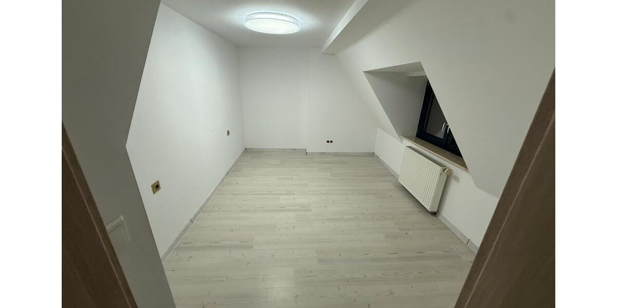 Maisonettenwohnung Fürth Südstadt - 3 Zimmer, 95 m&sup2;, 1.350&euro; | Angebot:24542269