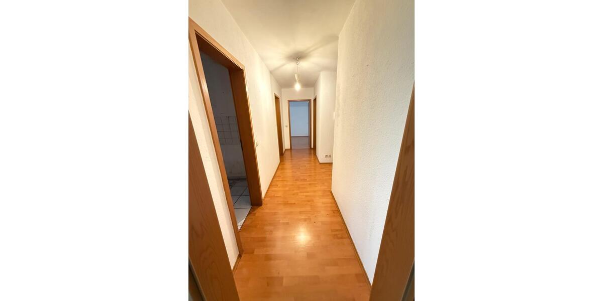 Erdgeschoßwohnung Feuchtwangen - 3 Zimmer, 74 m&sup2;, 1.105&euro; | Angebot:26400506