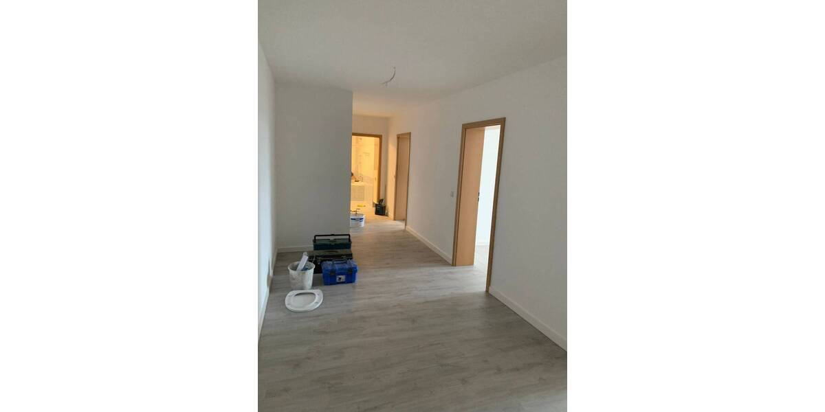 Etagenwohnung Grimma - 3 Zimmer, 86 m&sup2;, 650&euro; | Angebot:26585250