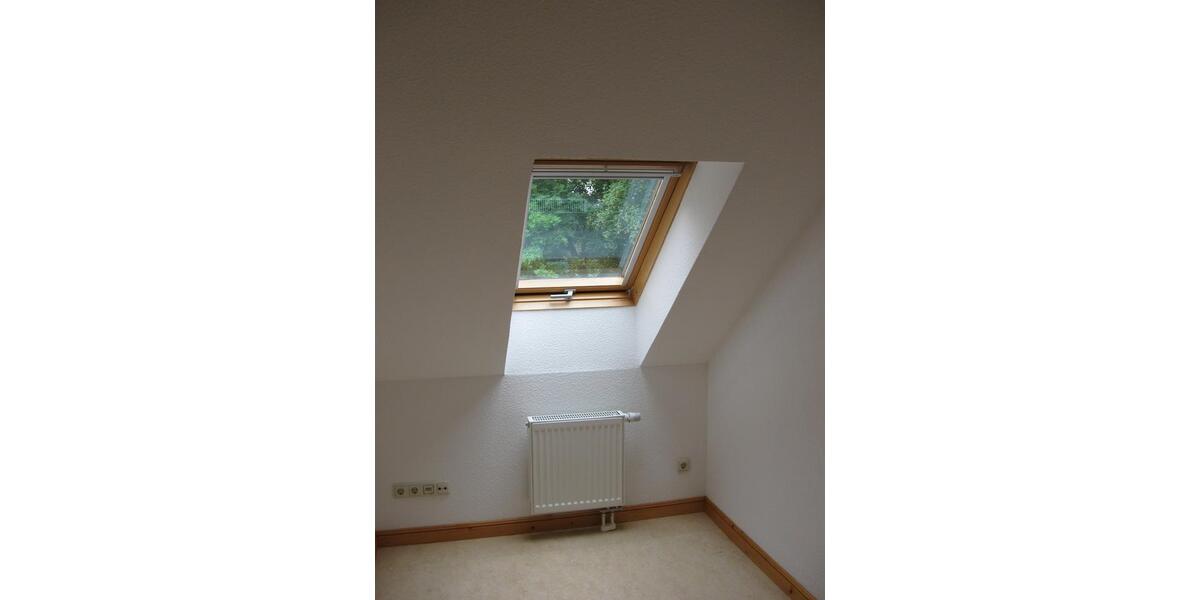 Dachgeschoßwohnung Wernigerode - 3.5 Zimmer, 93 m&sup2;, 760&euro; | Angebot:24445015