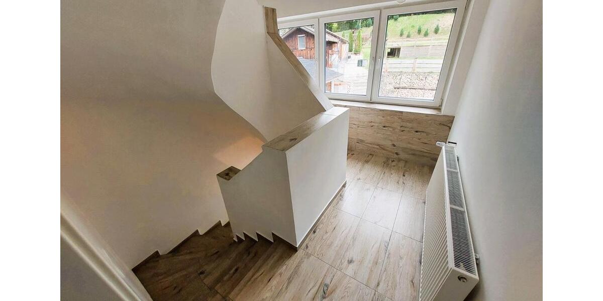 Etagenwohnung Wartenberg - 3.5 Zimmer, 108 m&sup2;, 1.400&euro; | Angebot:26620632