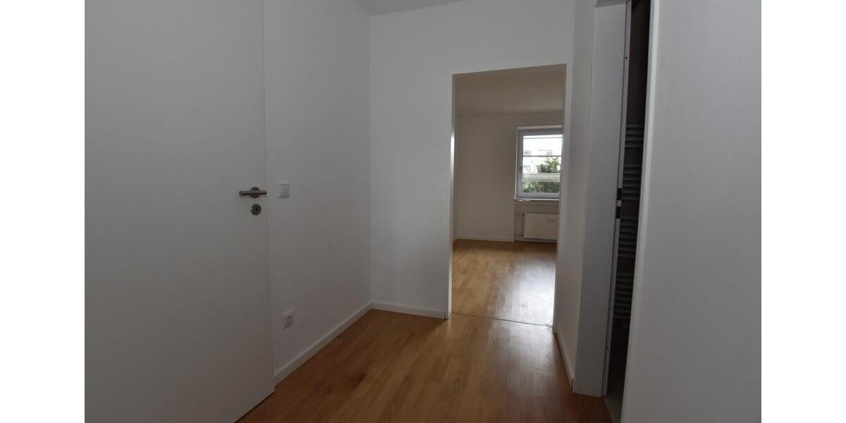 Etagenwohnung München Hadern - 3 Zimmer, 81 m&sup2;, 1.955&euro; | Angebot:26557771