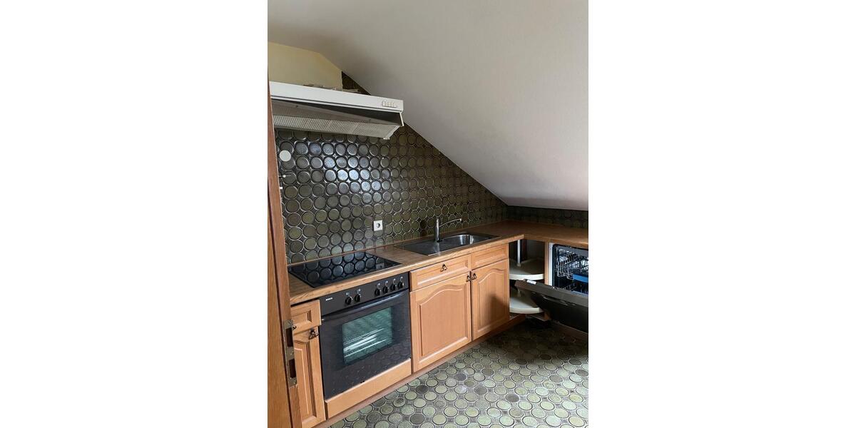 Dachgeschoßwohnung Grabenstetten - 2.5 Zimmer, 90 m&sup2;, 850&euro; | Angebot:26415044