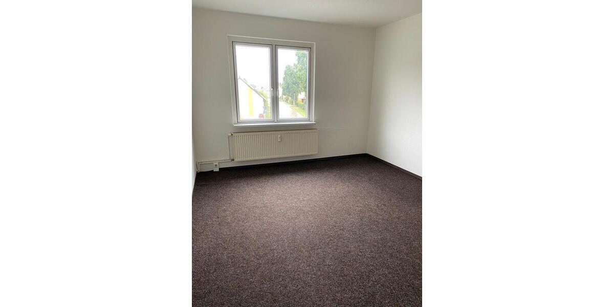 Etagenwohnung Milower Land - 4 Zimmer, 90 m&sup2;, 860&euro; | Angebot:26633851