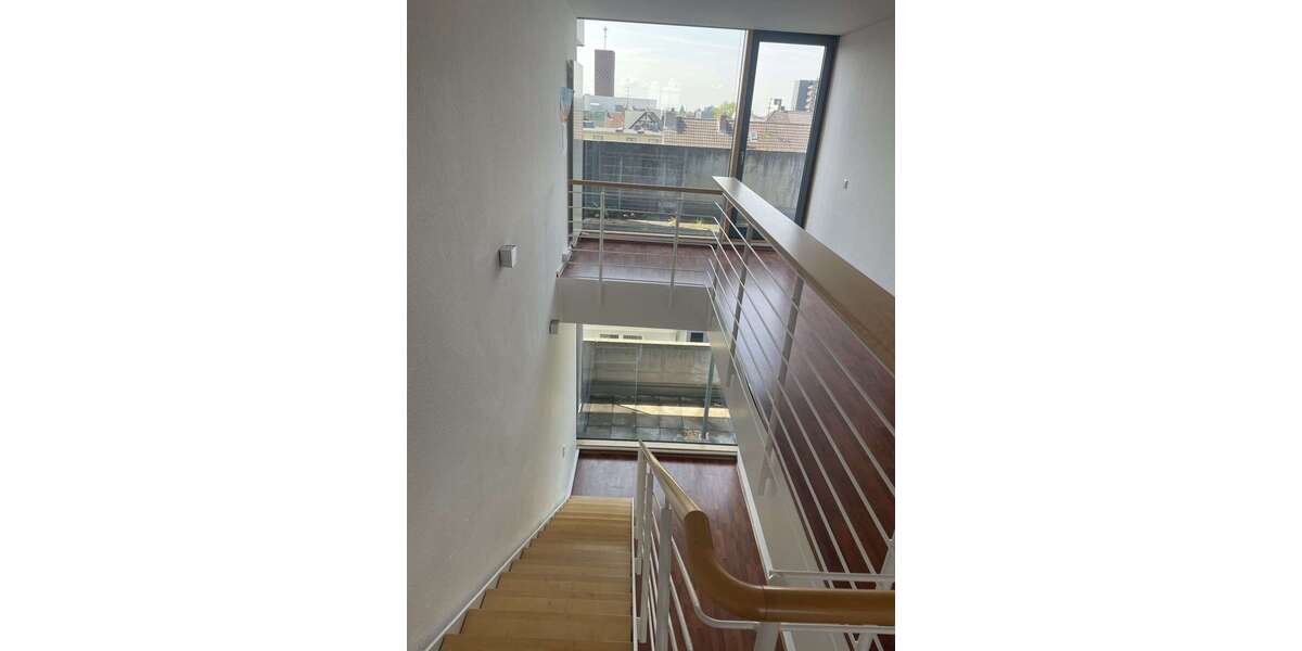 Etagenwohnung Krefeld Krefeld-Mitte - 2 Zimmer, 113 m&sup2;, 960&euro; | Angebot:25252901