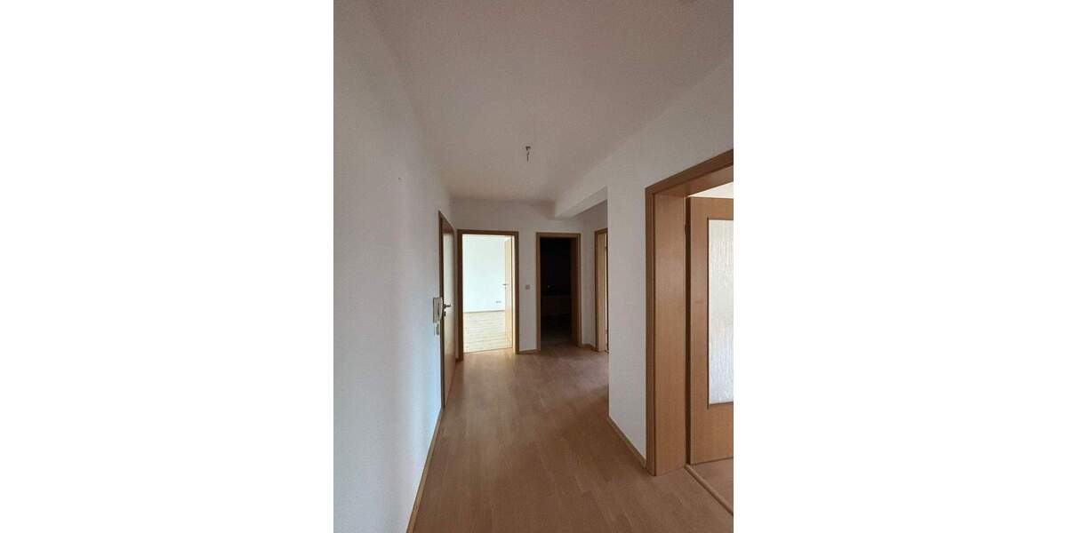 Etagenwohnung Guben - 3 Zimmer, 89 m&sup2;, 600&euro; | Angebot:24482312