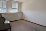 VB3334 Kleine ca. 43 m³ Büroeinheit und ca. 77 m² Lager Regensburg - Nord zimmer