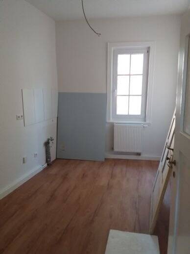 Gewerbeobjekt Bad Mergentheim - 5 Zimmer, 78 m&sup2;, 680&euro; | Angebot:21194878