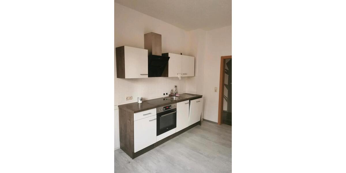 Etagenwohnung Hohenstein-Ernstthal Ernstthal - 4 Zimmer, 79 m&sup2;, 590&euro; | Angebot:26223322