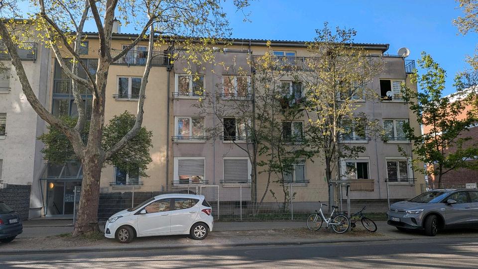 Etagenwohnung Ludwigshafen am Rhein Parkinsel - 1 Zimmer, 28 m&sup2;, 650&euro; | Angebot:26491073