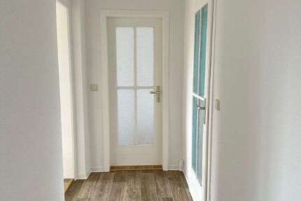 Wohnung Dessau-Roßlau Roßlau - 3 Zimmer, 58 m&sup2;, 465&euro; | Angebot:27250061