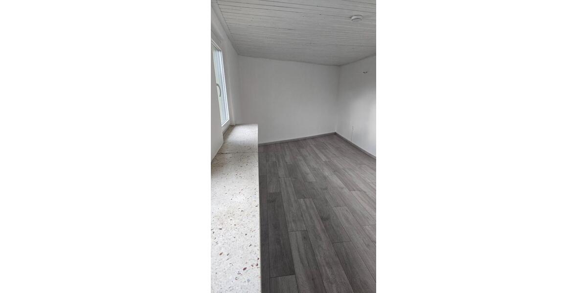 Etagenwohnung Großostheim - 3 Zimmer, 100 m&sup2;, 900&euro; | Angebot:24441894