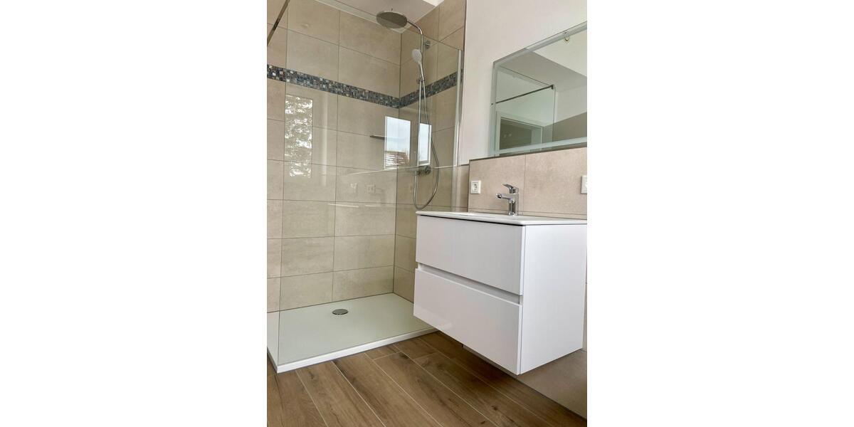 Dachgeschoßwohnung Herzogenaurach - 2 Zimmer, 67 m&sup2;, 950&euro; | Angebot:25181735