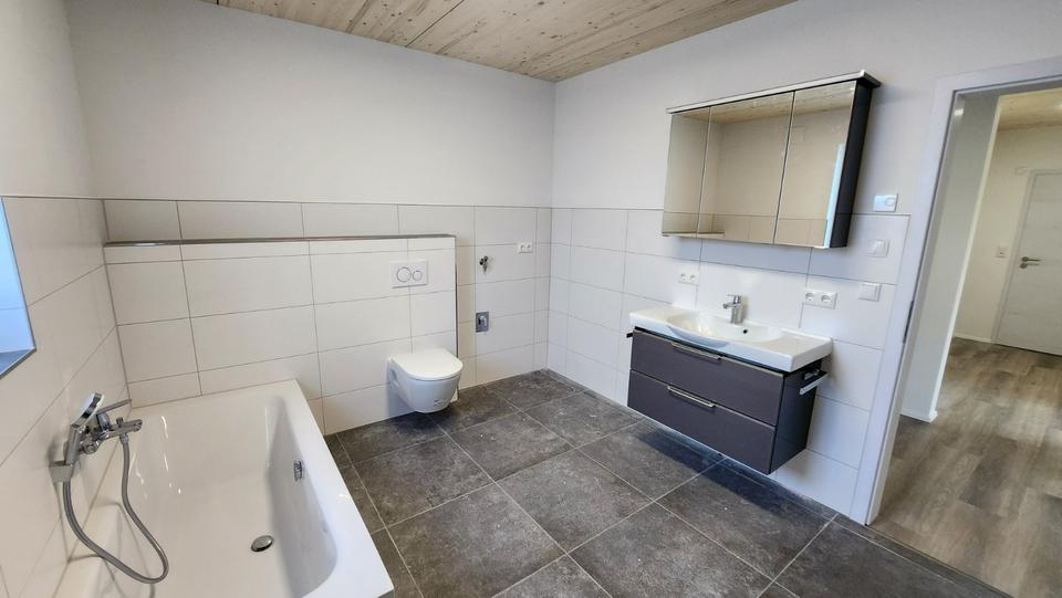 Erdgeschoßwohnung Geslau - 3.5 Zimmer, 100 m&sup2;, 1.000&euro; | Angebot:25722524