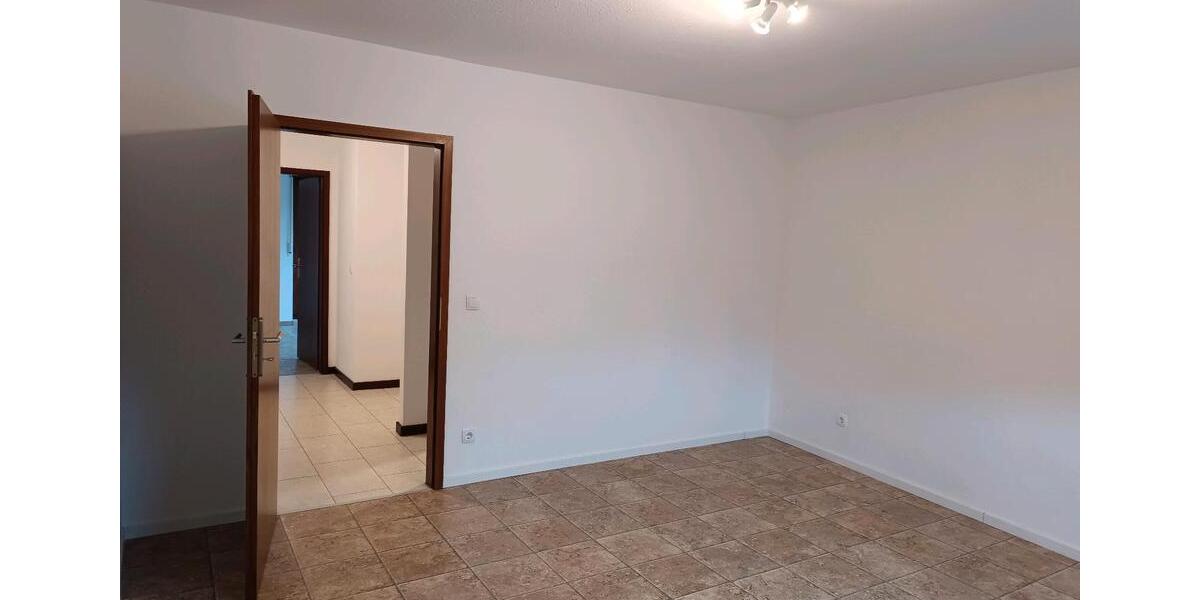 Etagenwohnung Brühl - 2 Zimmer, 70 m&sup2;, 770&euro; | Angebot:24707230