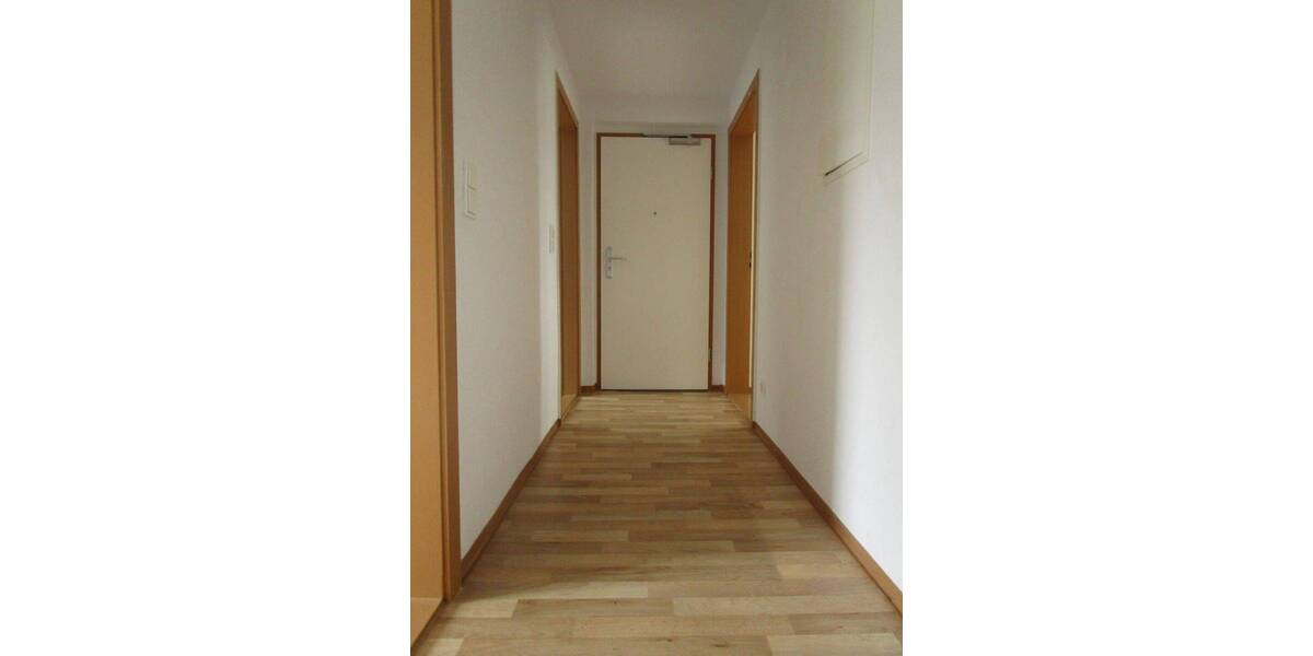Etagenwohnung Döbeln - 2 Zimmer, 55 m&sup2;, 292&euro; | Angebot:26758664