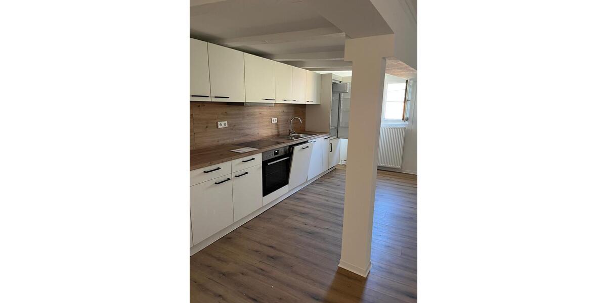 Etagenwohnung Limburg an der Lahn - 3 Zimmer, 104 m&sup2;, 1.066&euro; | Angebot:26234385