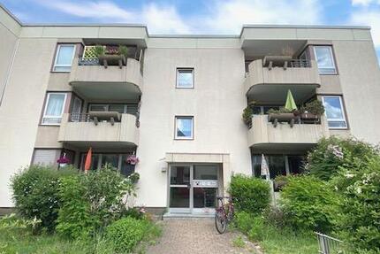 Ab sofort: Moderne 3-Zimmer-Wohnung mit Balkon zimmer