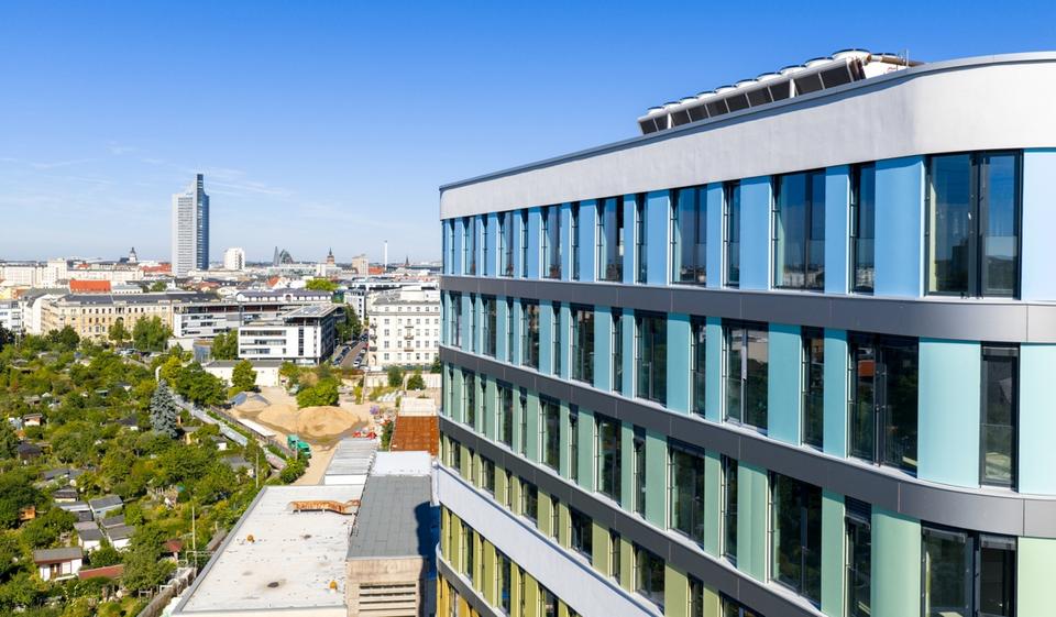 Dachgeschoßwohnung Leipzig Mitte - 3 Zimmer, 77 m&sup2;, 1.385&euro; | Angebot:26677010