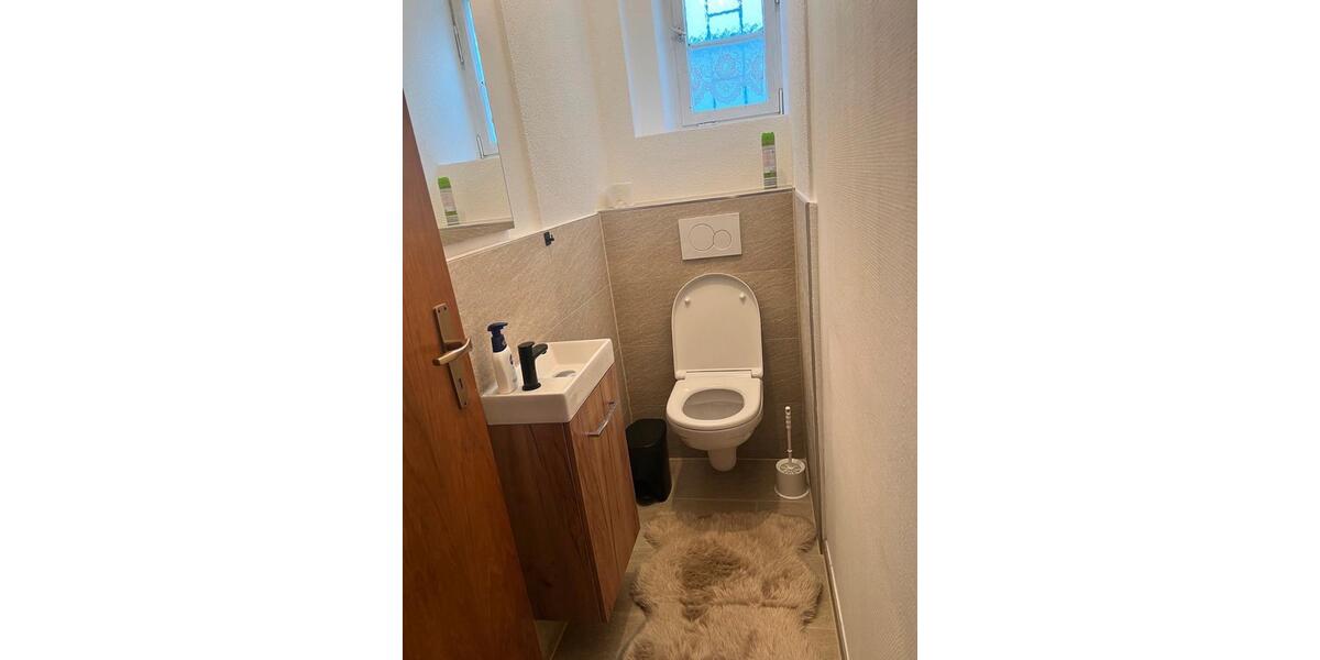 Erdgeschoßwohnung Albstadt - 1 Zimmer, 140 m&sup2;, 470&euro; | Angebot:26495041