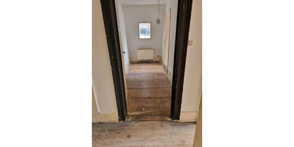Dachgeschoßwohnung Schwäbisch Gmünd - 4 Zimmer, 120 m&sup2;, 800&euro; | Angebot:25963142