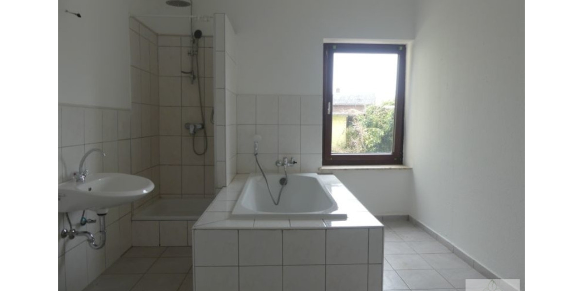 Erdgeschoßwohnung Hohenlockstedt - 3 Zimmer, 100 m&sup2;, 950&euro; | Angebot:24801254