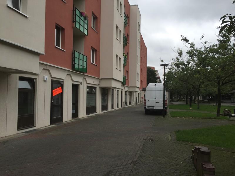 Renovierte Büro- und Ladenmietfläche zimmer