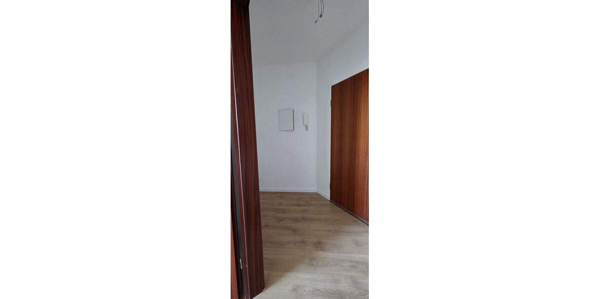 Etagenwohnung Burgstädt Burkersdorf - 1 Zimmer, 37 m&sup2;, 250&euro; | Angebot:25730764