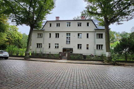 Wohnung Berlin Wannsee - 3 Zimmer, 112 m&sup2;, 2.085&euro; | Angebot:26377054